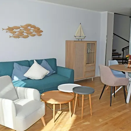 Schoene Ferienwohnungen Mit Kamin Im Ostseebad Sellin Extérieur photo