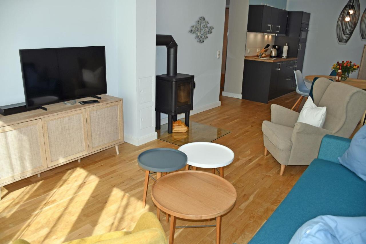 Schoene Mit Kamin Im Ostseebad